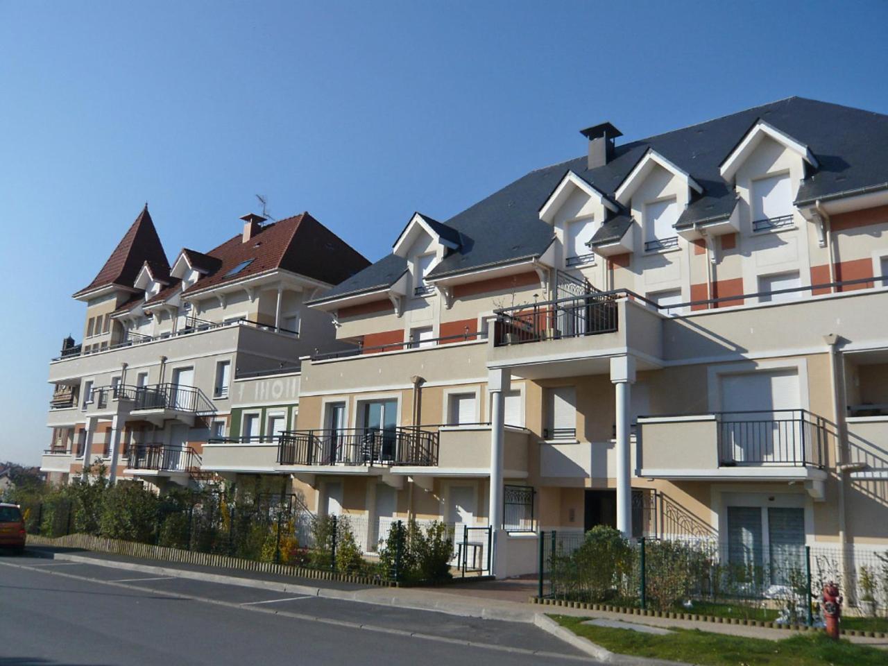 Apartment Les Marines 1 Et 2-7 By Interhome Cabourg Εξωτερικό φωτογραφία